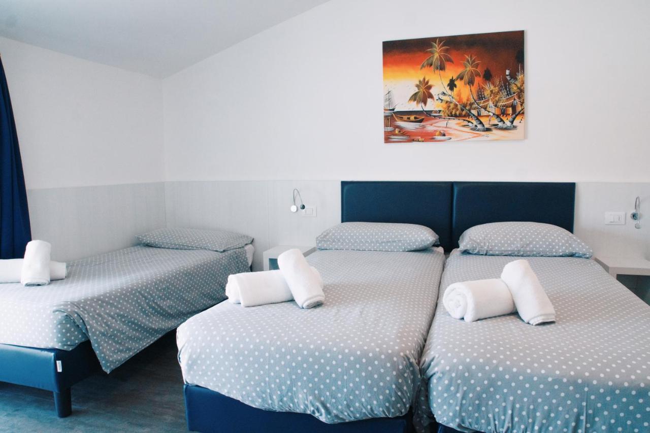 Hotel Aurora & Appartamenti Torbole Sul Garda Buitenkant foto