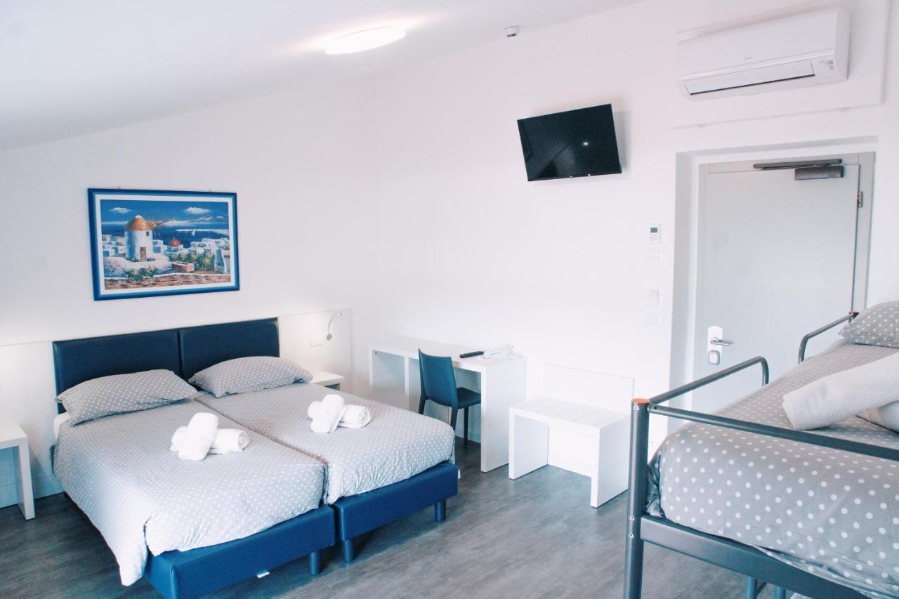 Hotel Aurora & Appartamenti Torbole Sul Garda Buitenkant foto